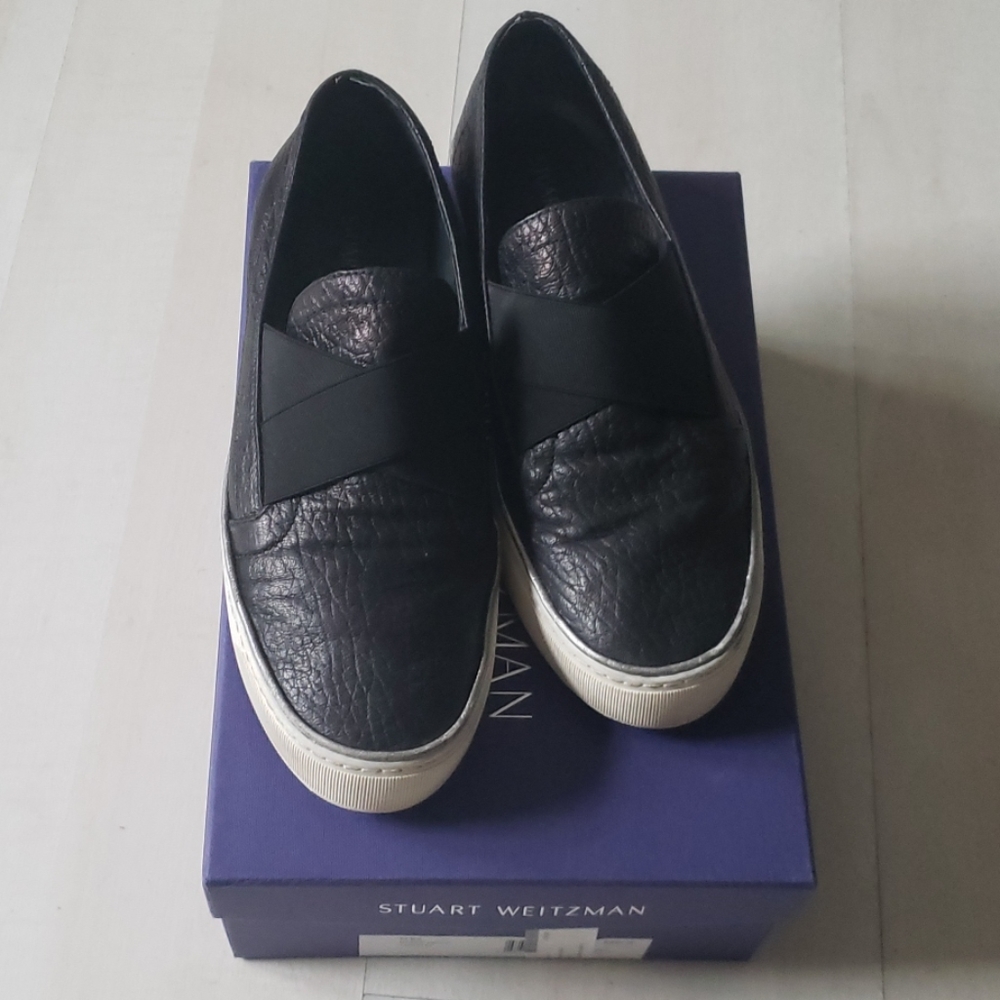 STUART WEITZMAN